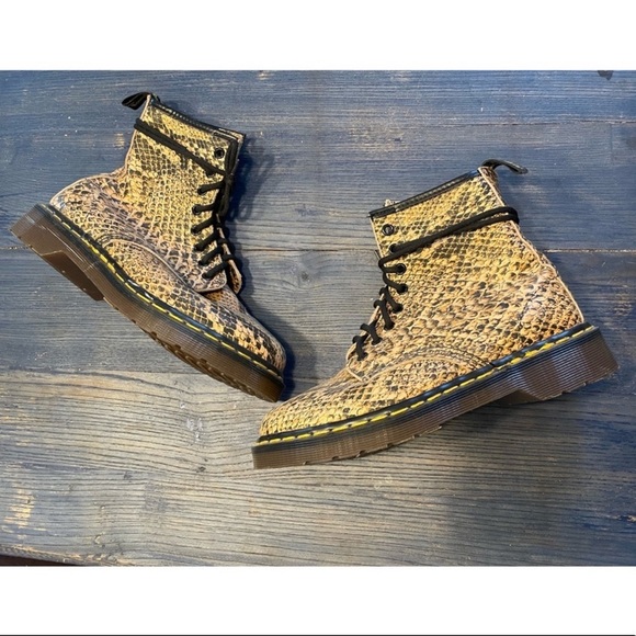 Dr. Martens | Shoes | Rare Vintage 9s Black Tan Snake Print Leather Dr ...
